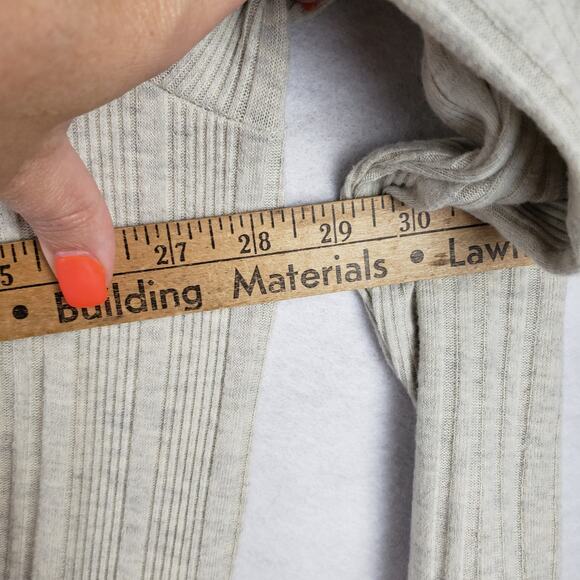 Maurices Women's‎ 2X Lagenlook Asymmetrical Open Cardigan Beige Neutral Casual - Picture 3 of 6